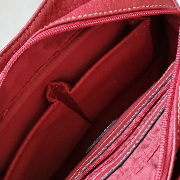 Rosetti Ruby Red Color Purse - Picture 8 of 11